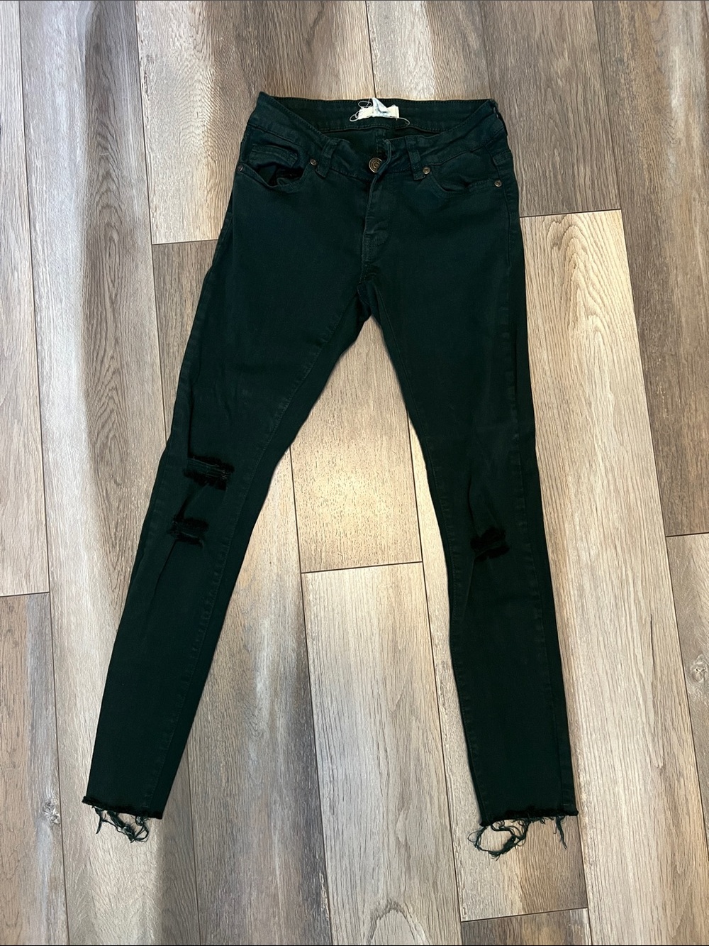 Blue Asphalt Skinny Jeans with Distressed Knees